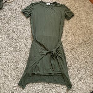 Wilfred Free dress